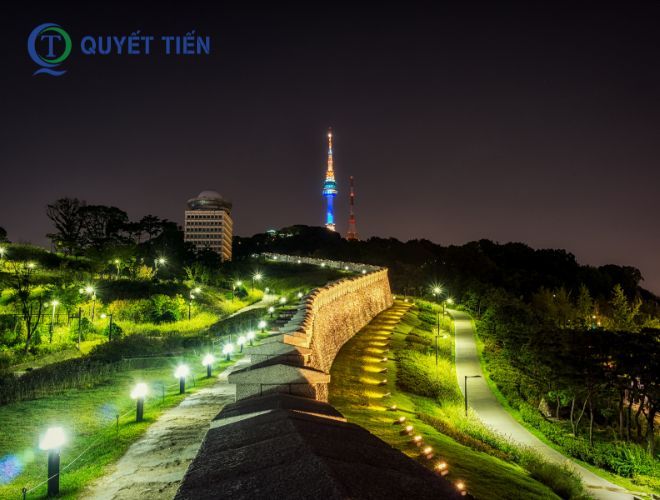 đèn LED sân vườn chiếu sáng lối đi