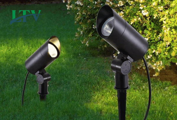 Ảnh sản phẩm đèn chiếu cây nhôm đúc